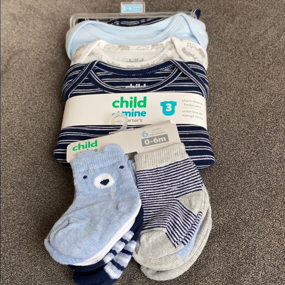 Pack of bodysuits and socks